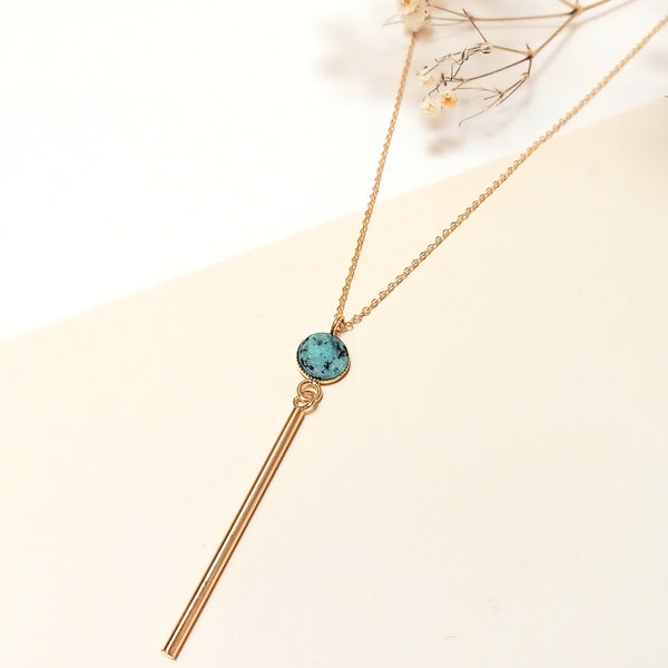 Collier chaine, barre et pierre