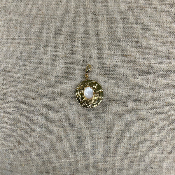 E225 - Charms Grand Palais