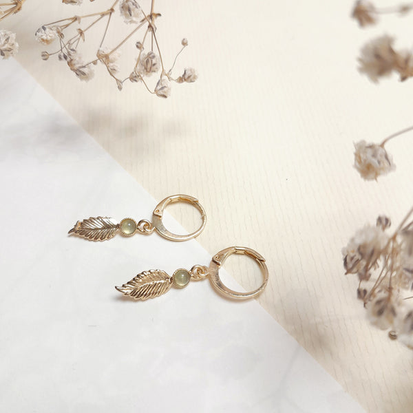 Créoles mini pierres et feuilles