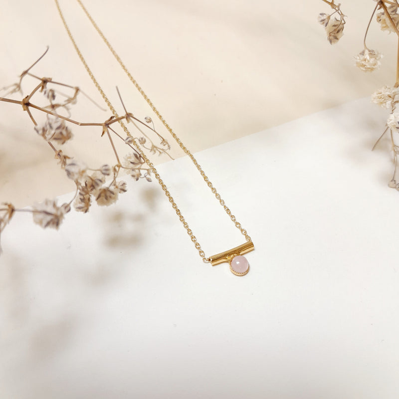 Collier Petite Barre Et Pierre