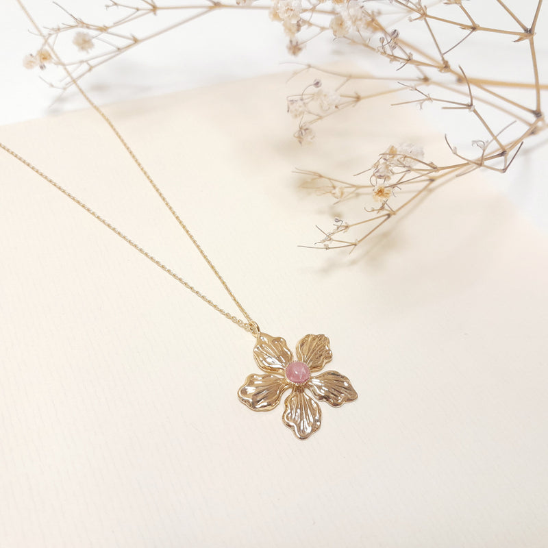 Collier Laurine P