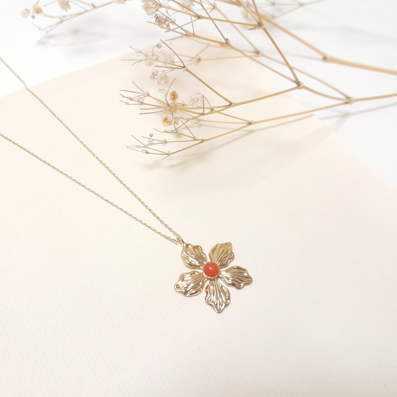Collier Laurine P